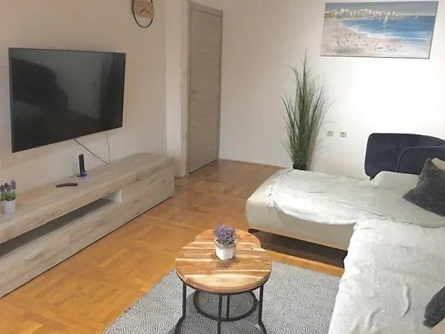 Nela Апартаменты Veprinac