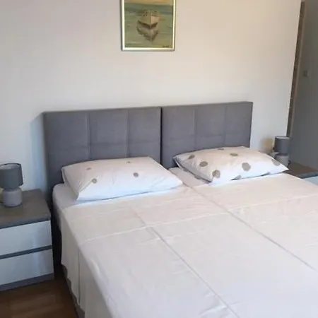 Nela Διαμέρισμα Veprinac
