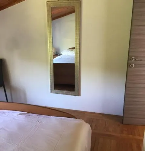 Nela
